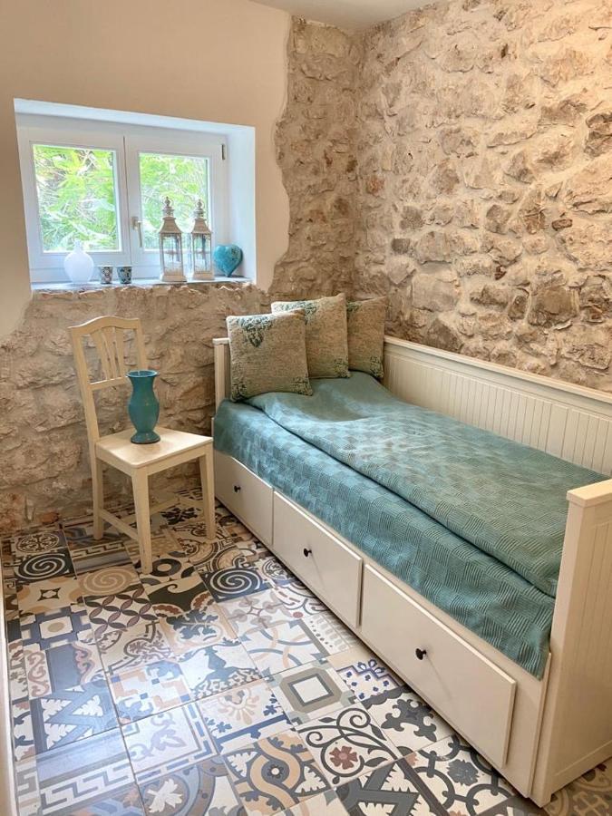 Steinhaus Mit Terrasse Apartment Rovinj Bagian luar foto