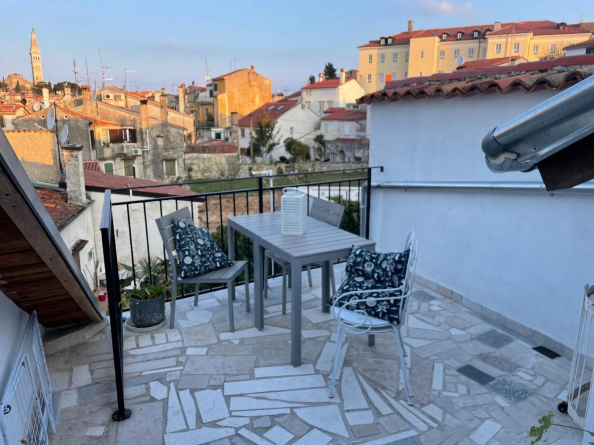 Steinhaus Mit Terrasse Apartment Rovinj Bagian luar foto